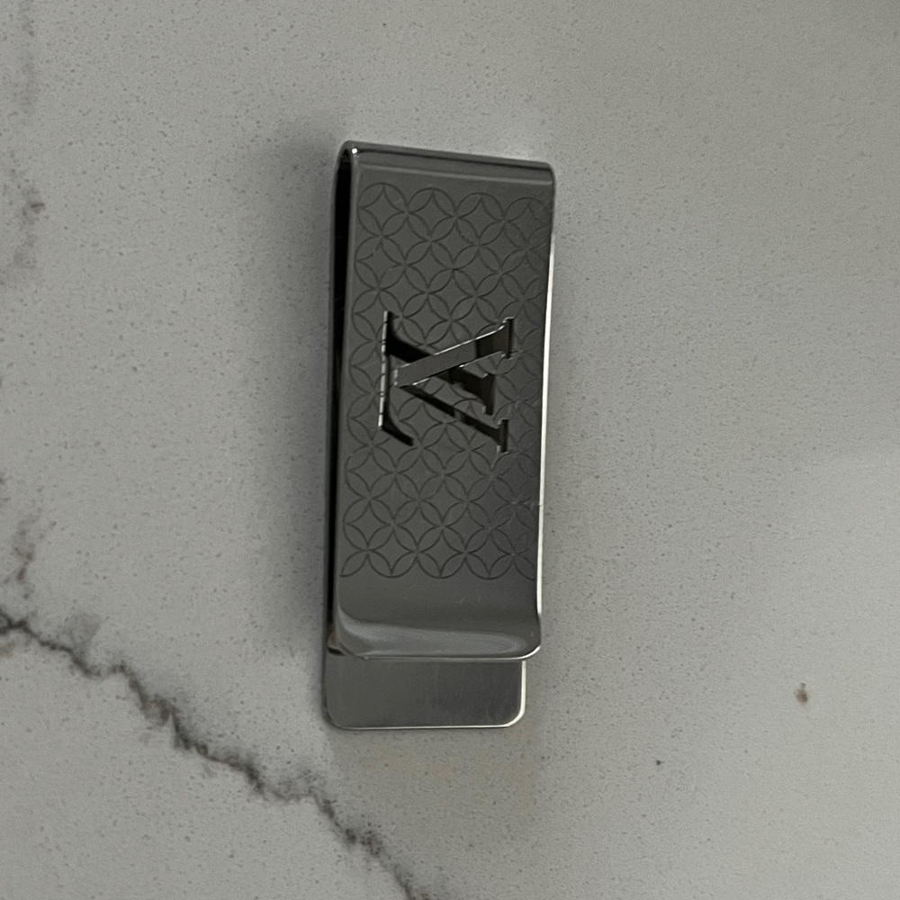 Louis Vuitton money clip